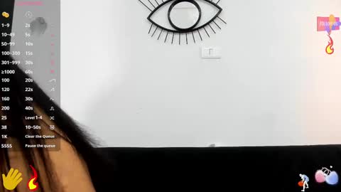 Luna online show from 02-14-25, 11:42