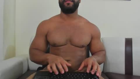 Luna online show from 03-12-26, 06:41