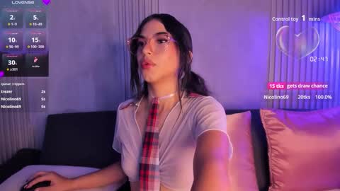 lunalancaster_ online show from 10-10-25, 12:37