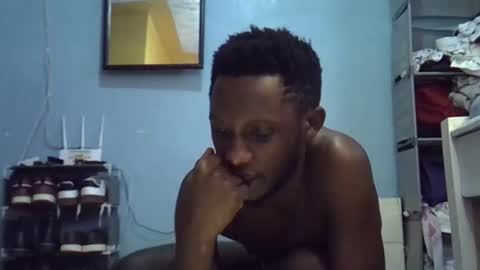 lunalove22_ online show from 11-19-25, 03:12