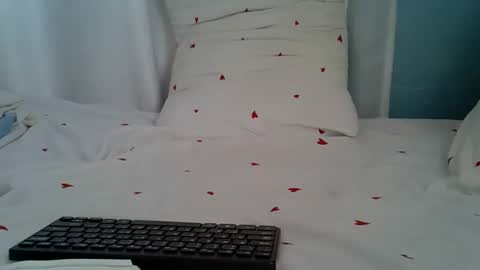 lunalove22_ online show from 02-03-26, 06:22