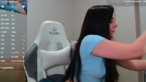 Luna online show from 12-04-24, 05:22