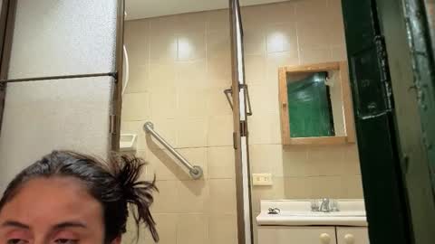 lunaluxe1001 online show from 02-10-26, 02:21