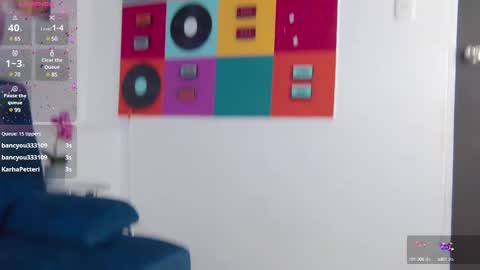 Luna online show from 12-21-24, 04:57