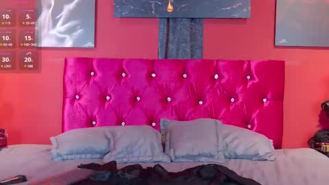 Luna online show from 12-26-24, 12:38