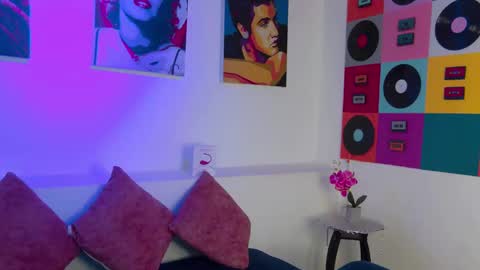 Luna online show from 02-13-25, 07:42