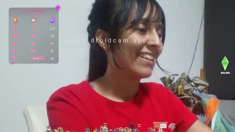 Snapshot of lunamoon_17 chatting on 01-30-25, 11:55 LUNA online show from 01-30-25, 11:55