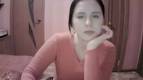 lunamystique_ online show from 01-27-25, 04:43