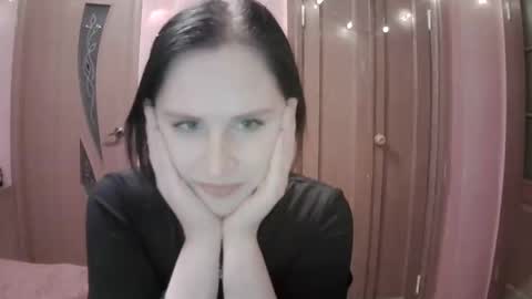 lunamystique_ online show from 01-27-25, 07:46