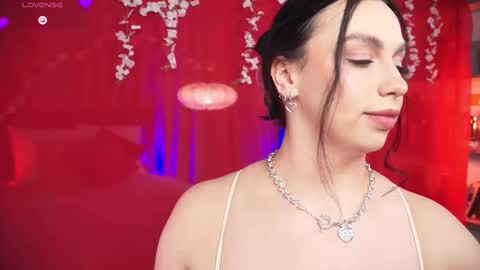 Luna  next streams Mon Fri Sat Sun 8pm-5am gmt0 online show from 02-23-25, 03:56