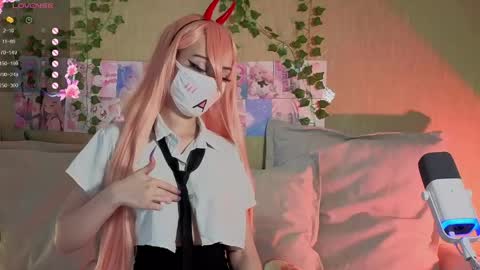 Luna online show from 04-16-26, 09:54