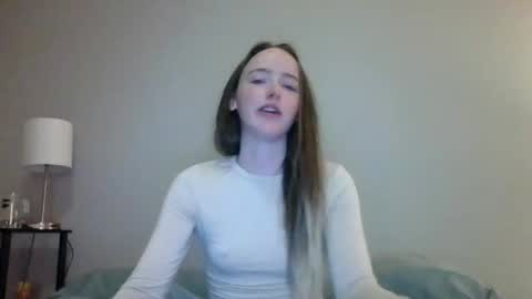 lunapixie2020 online show from 09-22-25, 12:34