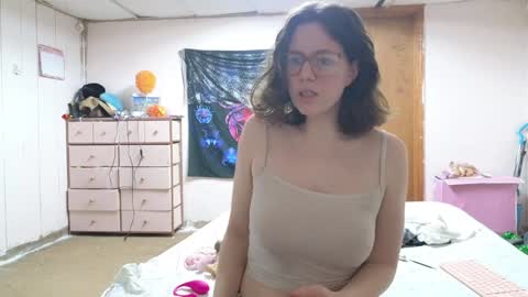 lunaquinn45 online show from 12-30-24, 01:26