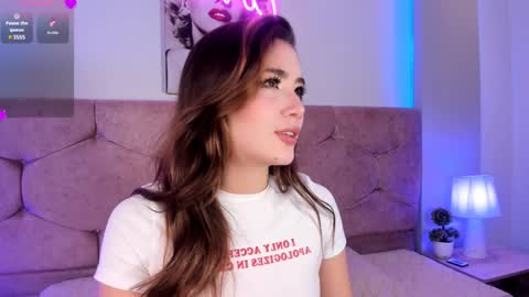 Luna  online show from 01-15-25, 06:29