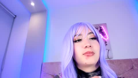 Luna  online show from 02-08-25, 10:51