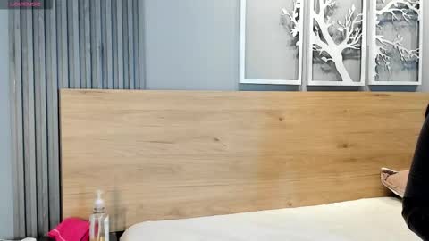 Luna  online show from 11-17-25, 05:08