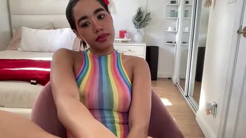 Luna online show from 12-18-25, 04:02