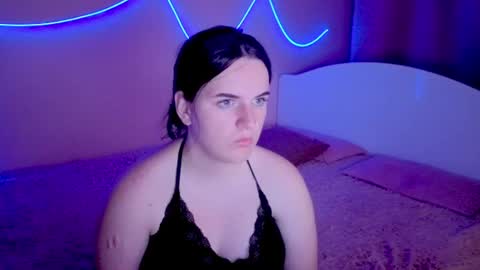 Snapshot of lunariaas chatting on 06-11-26, 12:32 Valeria online show from 06-11-26, 12:32