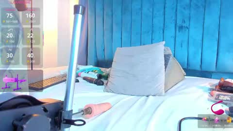LUNA  online show from 05-28-26, 07:00