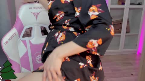 Kate online show from 12-27-24, 03:09