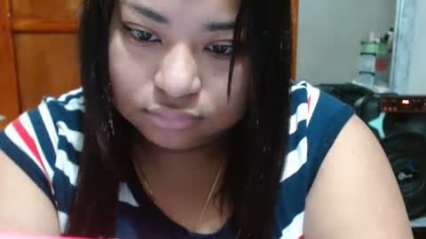 Snapshot of lunaticccccc chatting on 11-05-25, 05:02 Luna follow me on Instagram online show from 11-05-25, 05:02