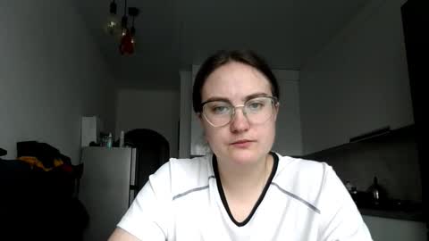 lunavelvet3 online show from 11-16-25, 09:15