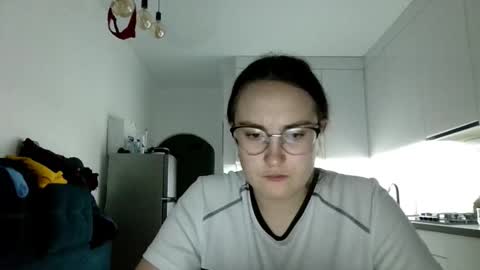 lunavelvet3 online show from 11-30-25, 08:46