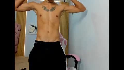 lunay_bigcock420 online show from 09-22-25, 05:31