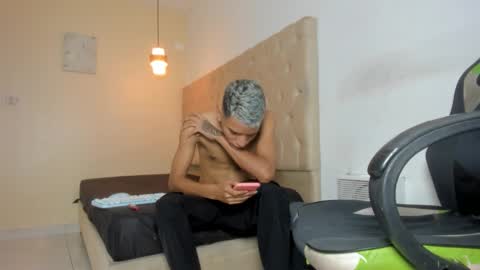 lunay_bigcock420 online show from 02-21-26, 12:17