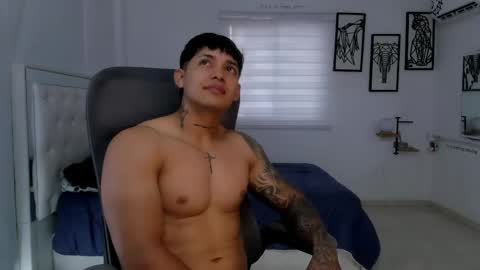 Lunay online show from 04-21-26, 02:56