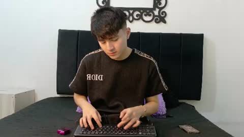 lunaydream online show from 07-25-26, 12:58