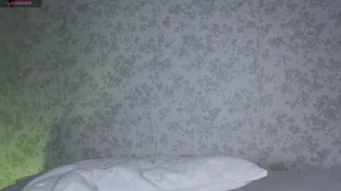 Eva online show from 12-23-24, 05:49