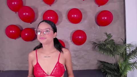 lunna__tylor online show from 10-06-25, 12:30