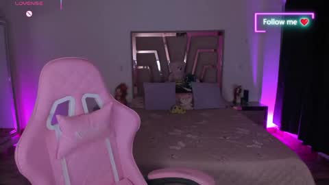 Snapshot of lunna_roosee chatting on 05-07-26, 03:56 LUNA ROSE online show from 05-07-26, 03:56