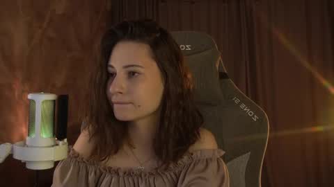 Amelia online show from 05-08-26, 10:04