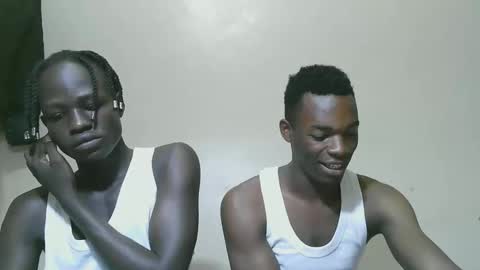 luoislove online show from 11-10-25, 04:33