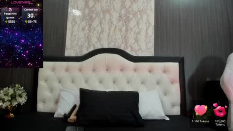 luoyi30 online show from 12-30-24, 08:04