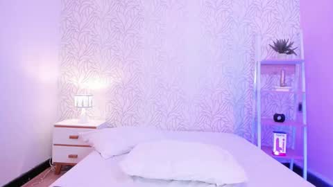 luoyi30 online show from 02-24-25, 05:42