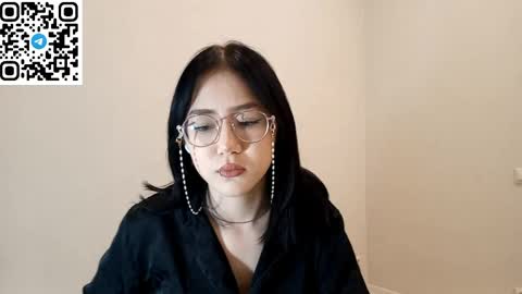 Roxie online show from 04-24-26, 01:24