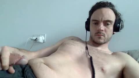 Snapshot of lupine_666 chatting on 03-11-25, 02:40 Lupine online show from 03-11-25, 02:40