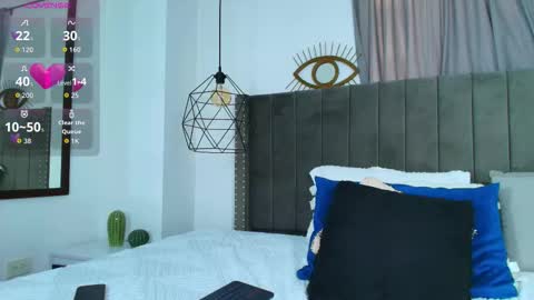 Lupita online show from 03-15-26, 04:02