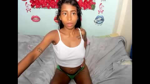 lupita_hot77 online show from 10-24-25, 07:05