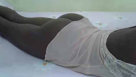 Snapshot of lupitah_ chatting on 12-31-24, 12:15 sweet girl online show from 12-31-24, 12:15