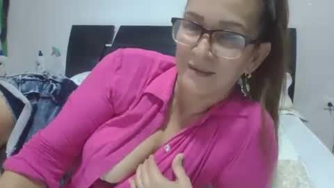 Snapshot of lupitavega_ chatting on 11-07-25, 03:12 Lupita online show from 11-07-25, 03:12