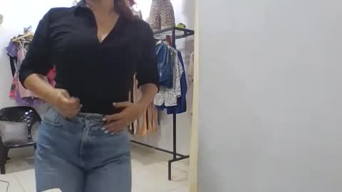 Lupita online show from 02-18-26, 02:46