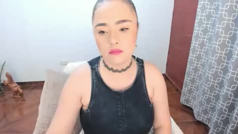 PAULINA online show from 11-17-25, 10:04