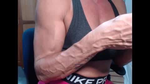 Snapshot of lusexyhot chatting on 01-23-25, 12:57 lusexyhot online show from 01-23-25, 12:57