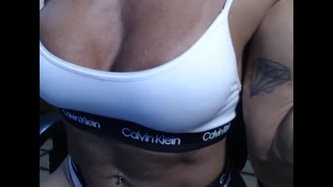 Snapshot of lusexyhot chatting on 01-29-25, 03:12 lusexyhot online show from 01-29-25, 03:12