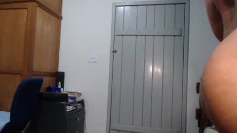 Snapshot of lusexyhot chatting on 11-13-25, 03:27 lusexyhot online show from 11-13-25, 03:27