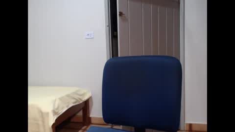 lusexyhot online show from 12-20-25, 11:45